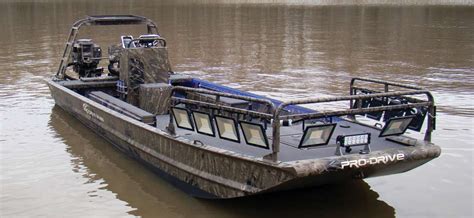 Knowing that hunters and fisherman run in areas where they will have to cross logs, stumps and bottoms which can damage the bottom of most light duty hulls and because of its commitment to quality, Pro-Drive constructs all of its boats with 5086 grade aluminum which is 18 thick. . Prodrive boats